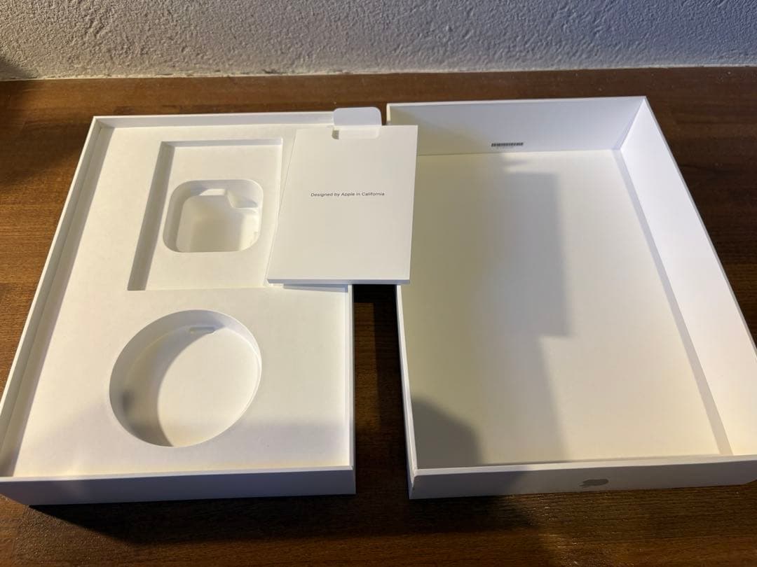 Apple iPad （第6世代）9.7インチ シルバー 本体箱付き