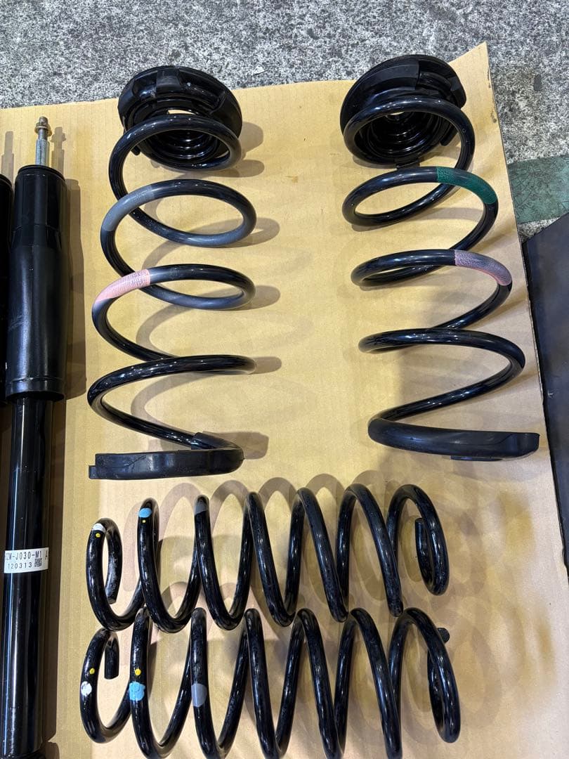 ステップワゴン　RK1 サスペンションキット純正