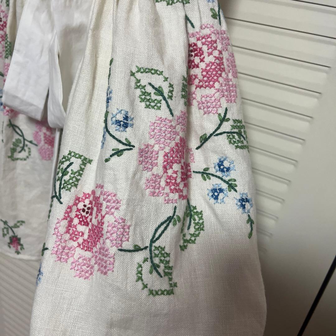 ピ*ン様 花柄　刺繍　ヴィンテージ　レトロ　ワンピース　ドレス