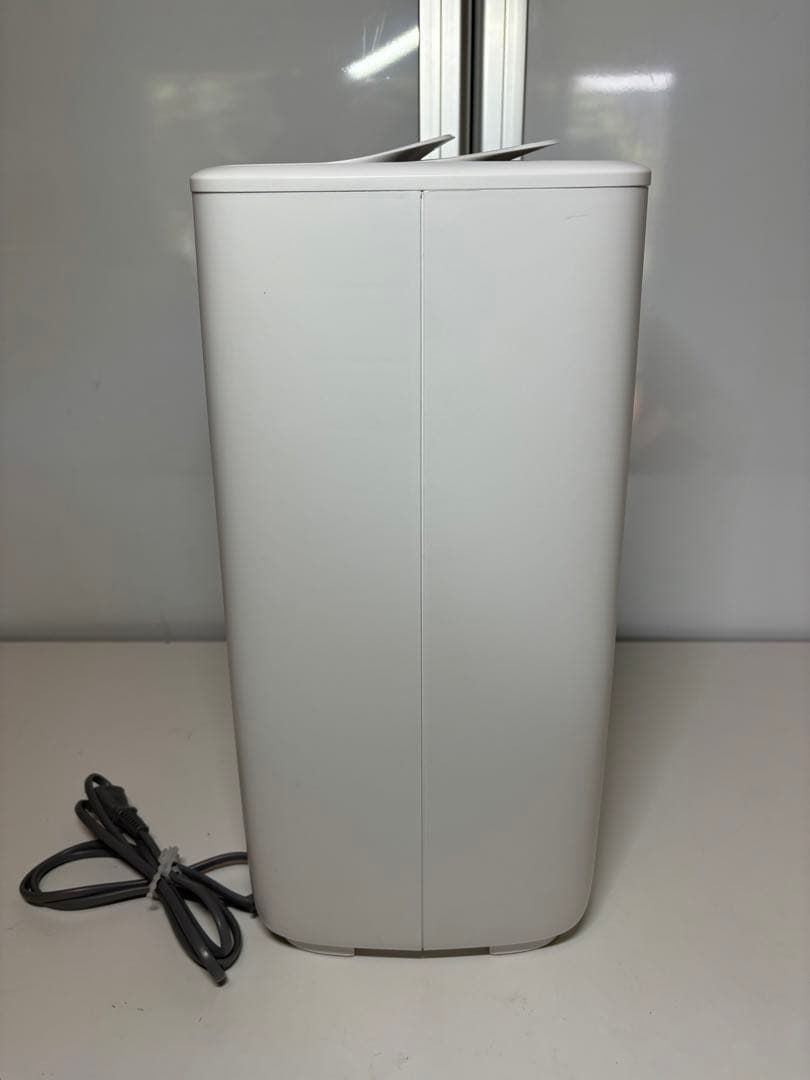 2024年製　美品　SHARP シャープ　加熱気化式加湿器 HV-S55-W