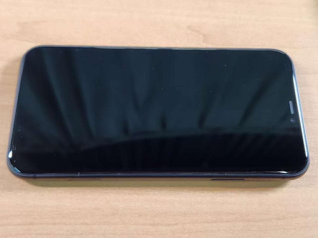 020900B iPhone 11 A2221 64GB 最大容量82%