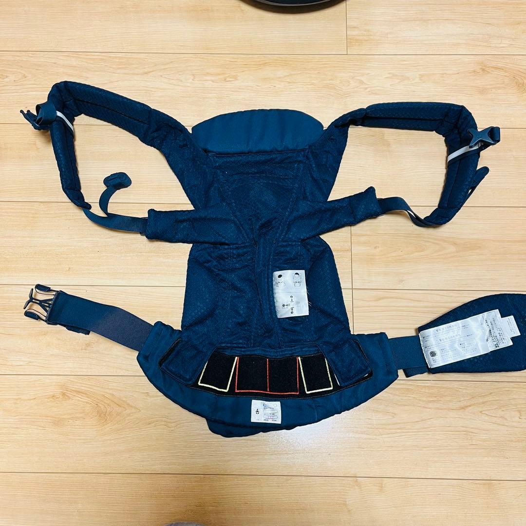 【美品✨】エルゴ　オムニブリーズergobaby ミッドナイトブルー 抱っこ紐