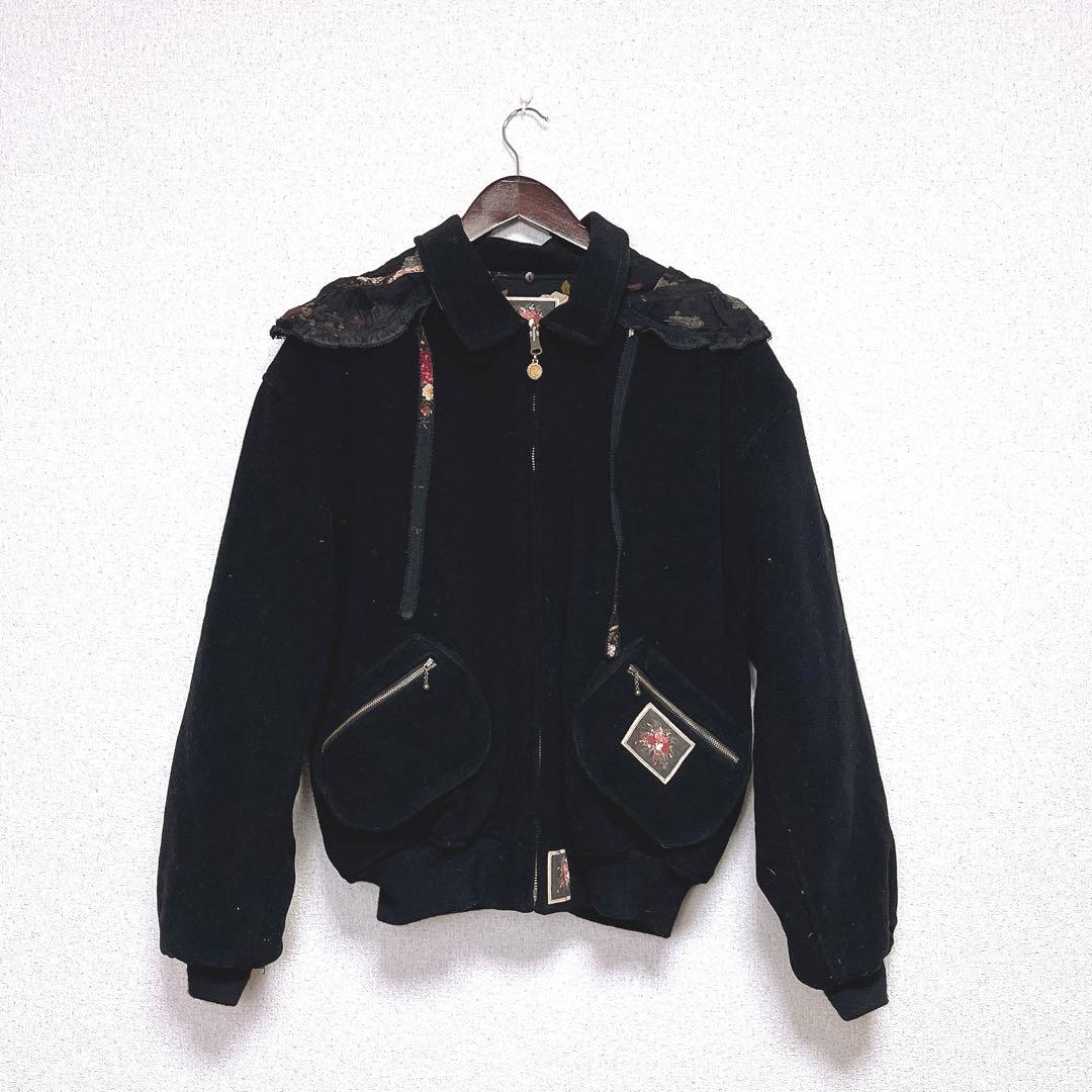 ketty リバーシブル ブルゾン ジャンパー 刺繍 花柄 フード ワッペン　黒