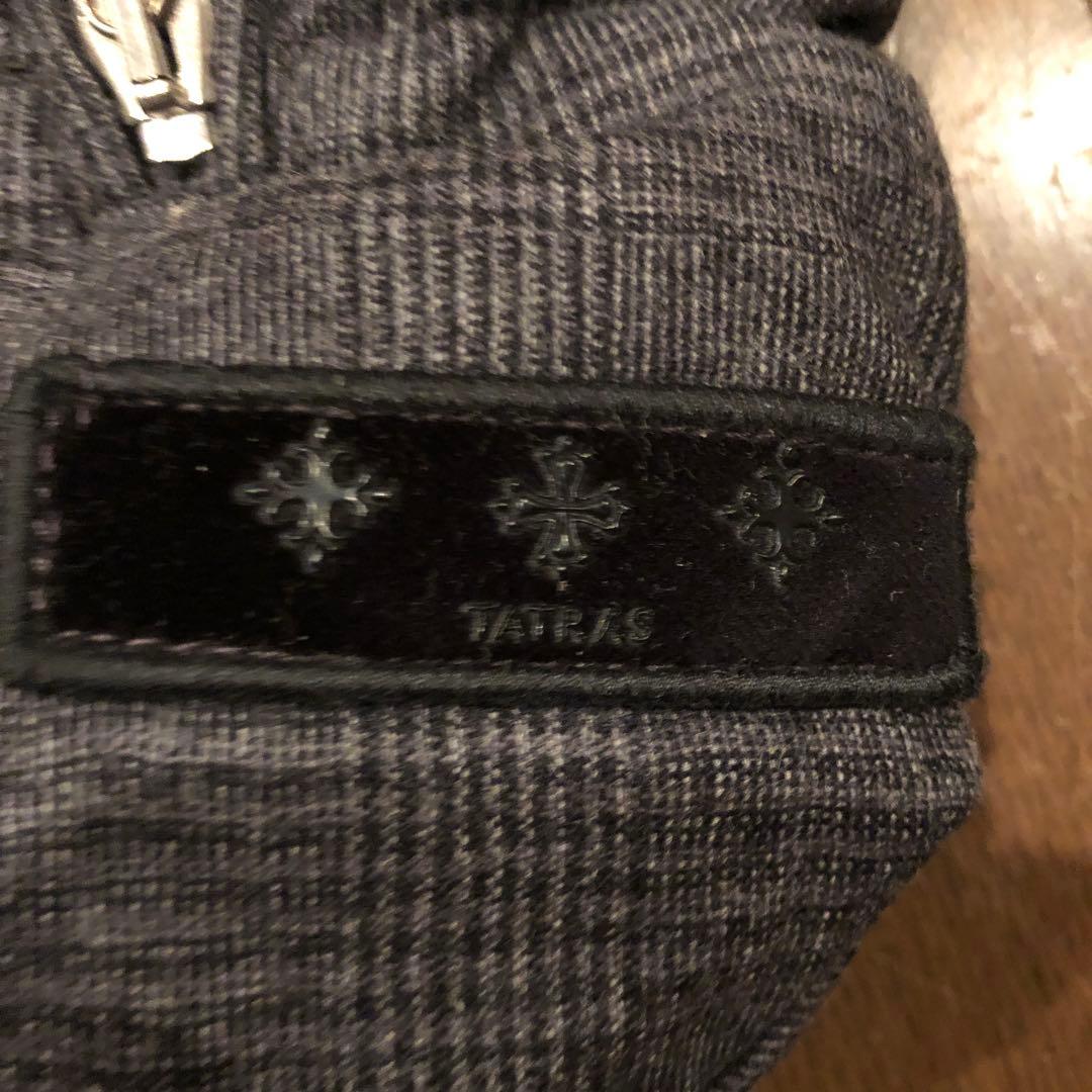 タトラス　ダウンベスト