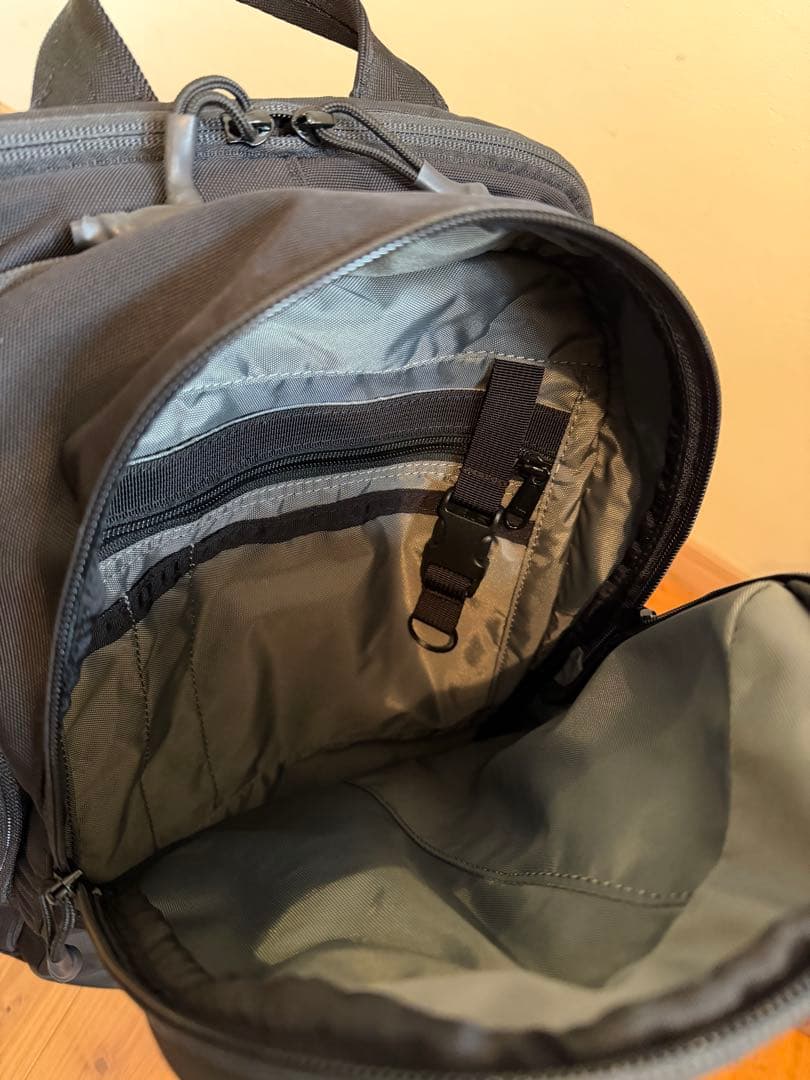 【 未使用級 】BRIEFING TRIP PACK BRA251P59