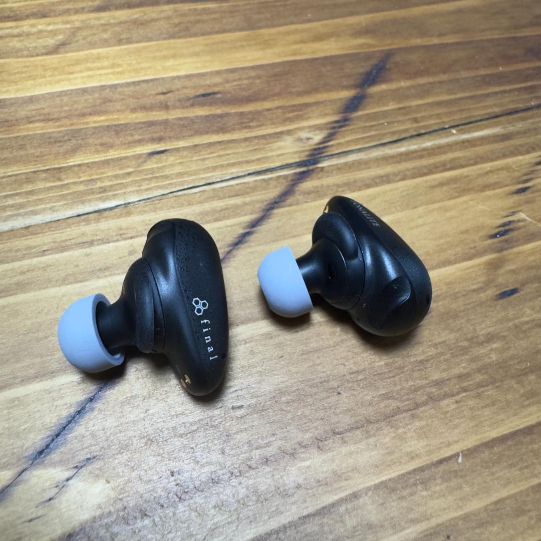 【美品】Final TONALITE 完全ワイヤレスイヤホン