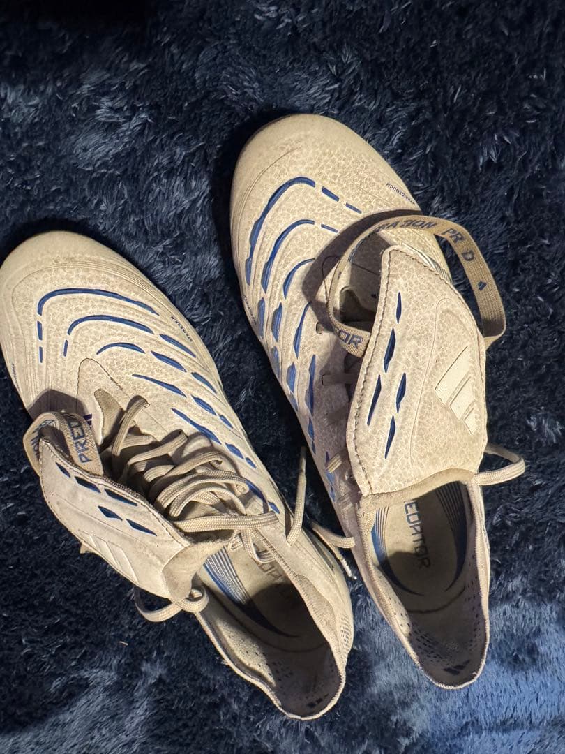 プレデター ELITE フォールディングタン FG / 天然芝用　27cm