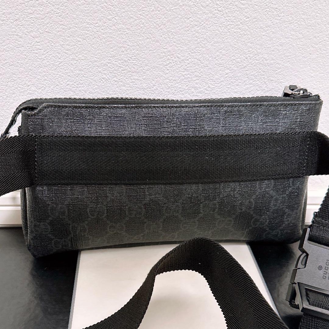 《美品》GUCCI(グッチ)ウエストポーチ　ボディーバッグ