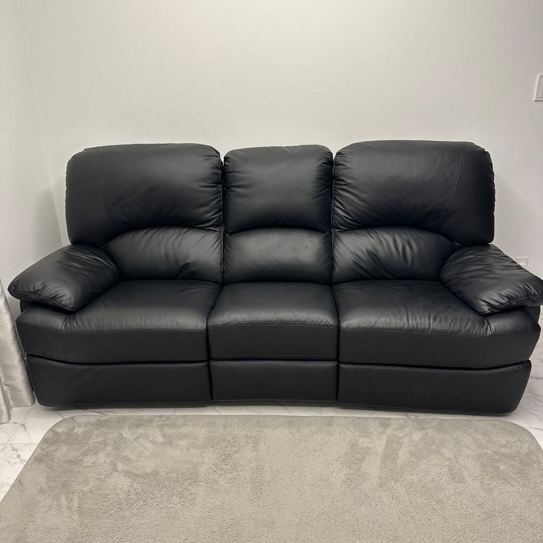 引き取り限定価格。LURKEY本革3人掛け電動リクライニングソファー