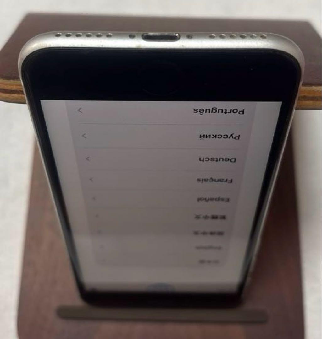 アップル iPhoneSE 第2世代 128GB 国内版SIMフリー