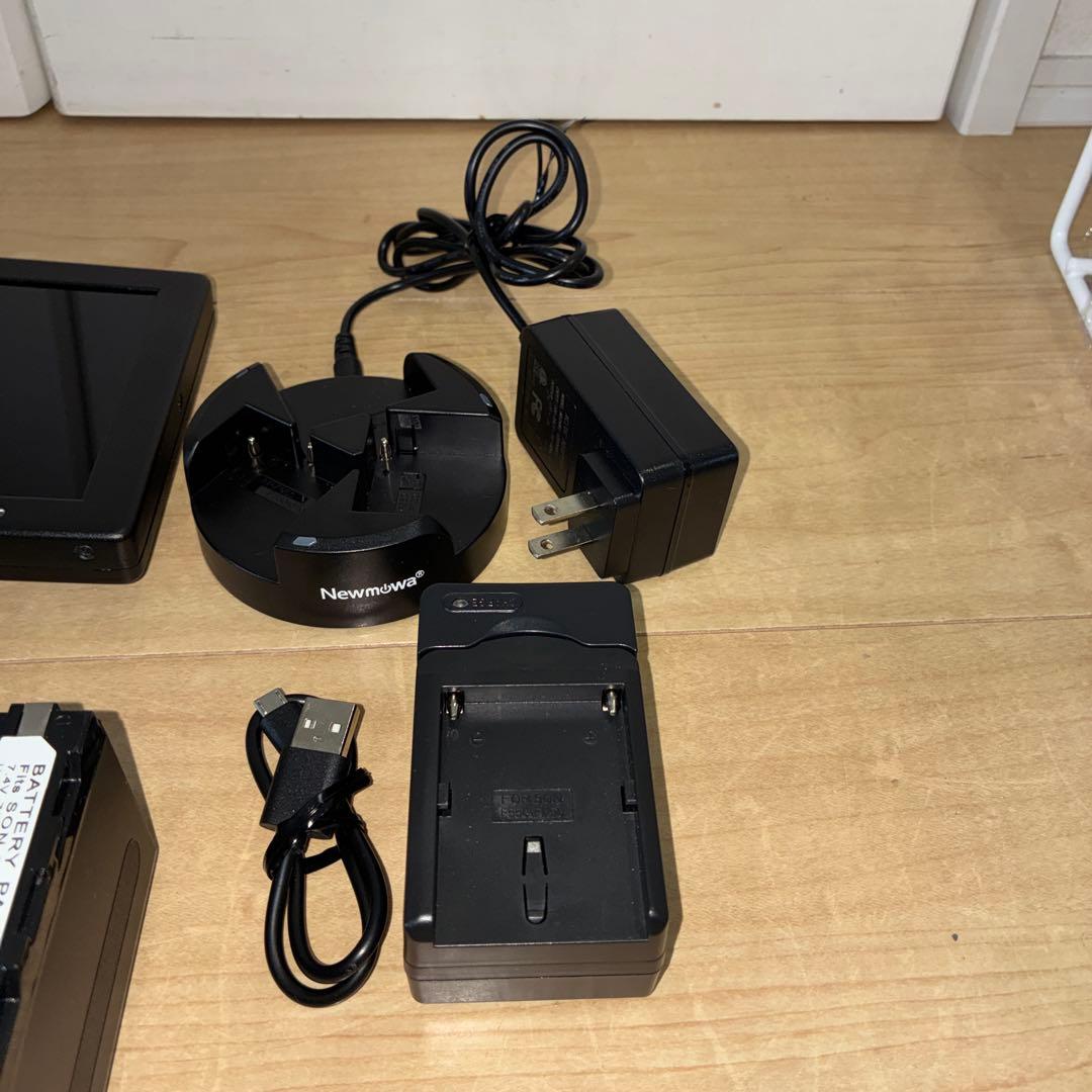 バッテリー3つセット7インチ 液晶モニター4K （FEELWORLD T7