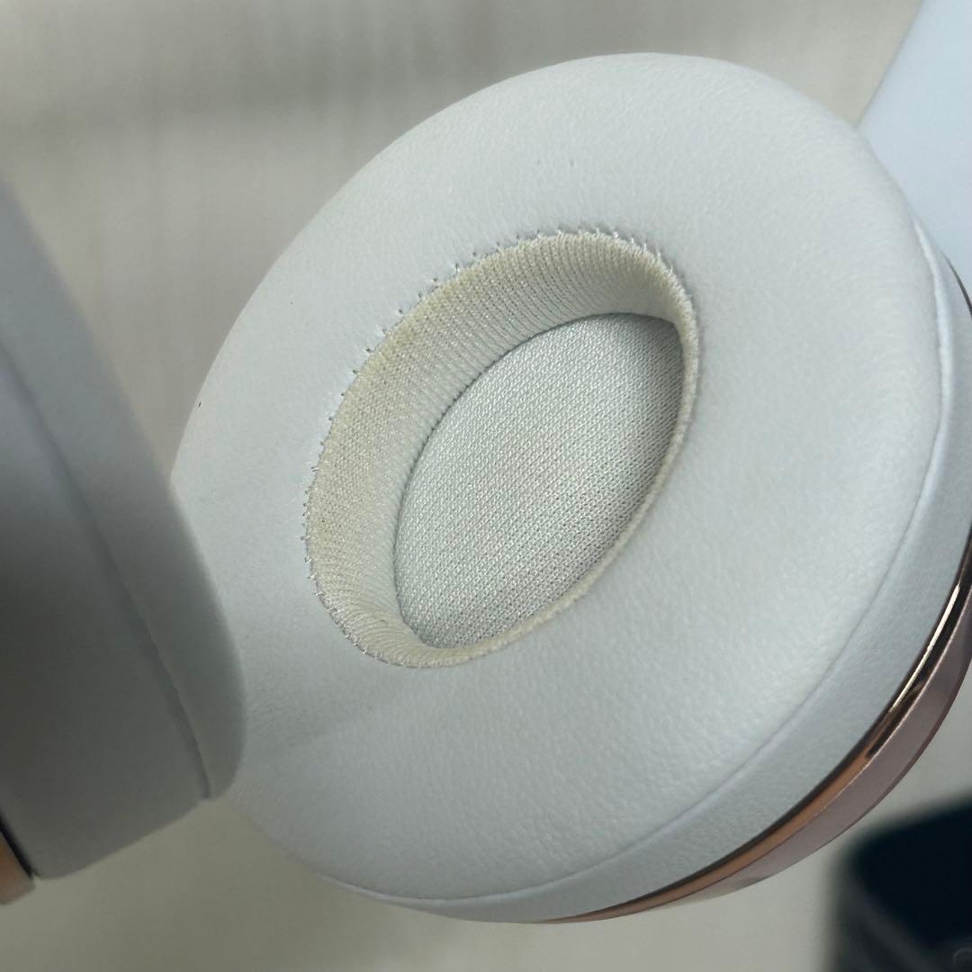 beats ビーツ A1796 ワイヤレスヘッドホン Solo3