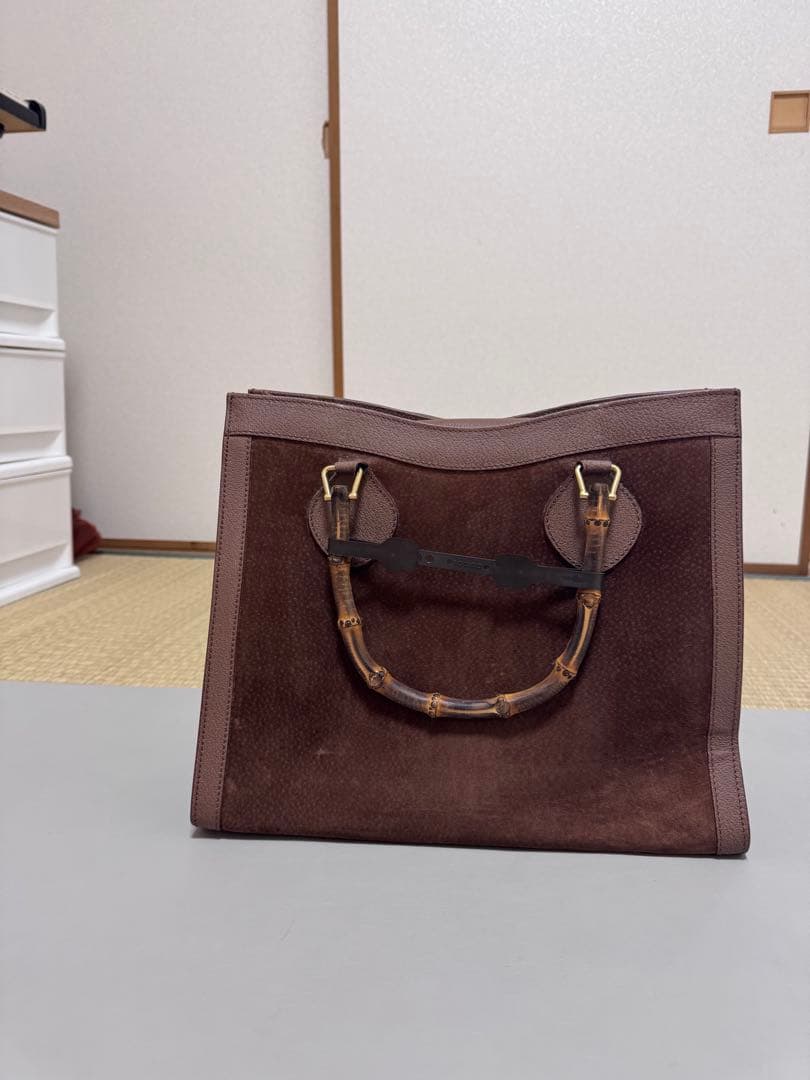 GUCCI バンブーハンドル トートバッグ(スエード、ブラウン)