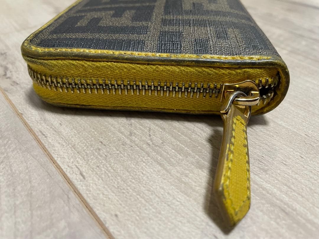 フェンディ FENDI 長財布 ズッカ zucca