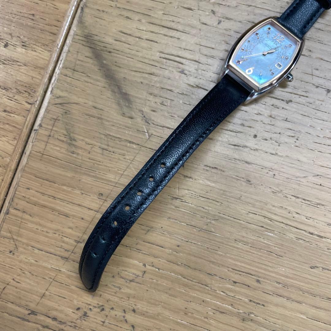 美品 稼働品 SEIKO ルキア 花柄 1B32-0AA電波ソーラー レディース