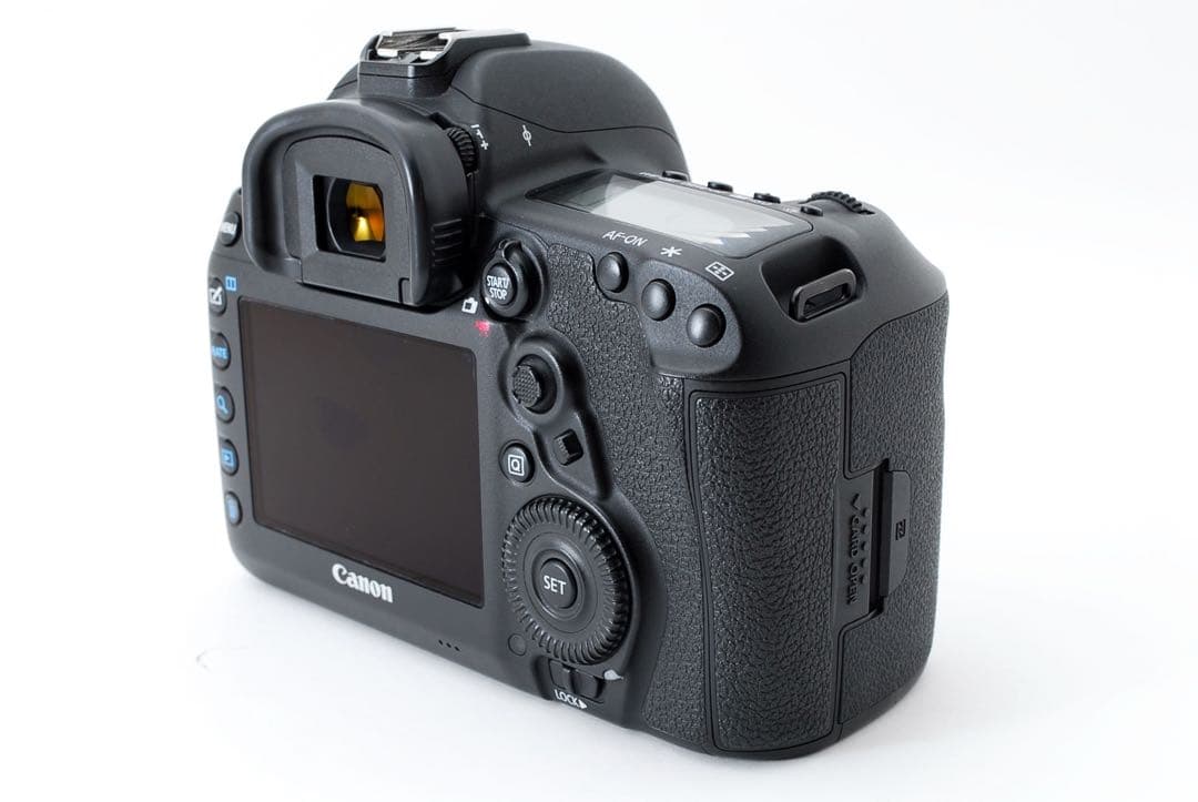 ☆保証付き☆Canon EOS 5D Mark IV標準&望遠レンズセット