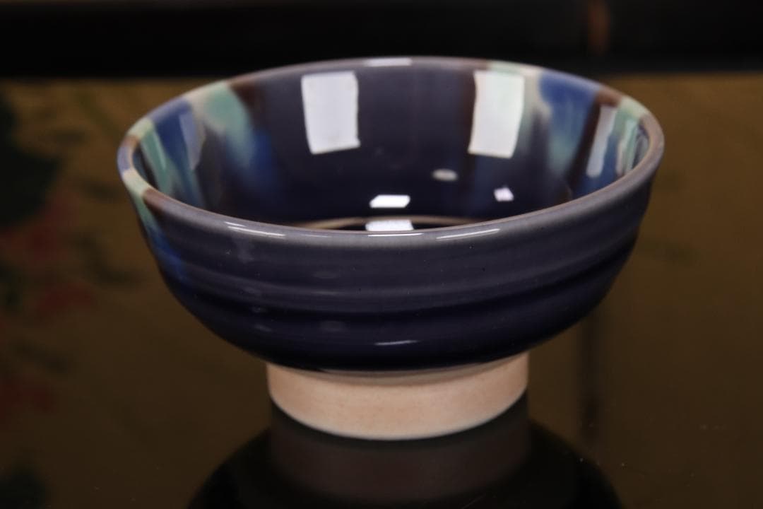 新品未使用　人間国宝　三代 徳田八十吉 ぐい呑 晩年作　九谷焼 EE016