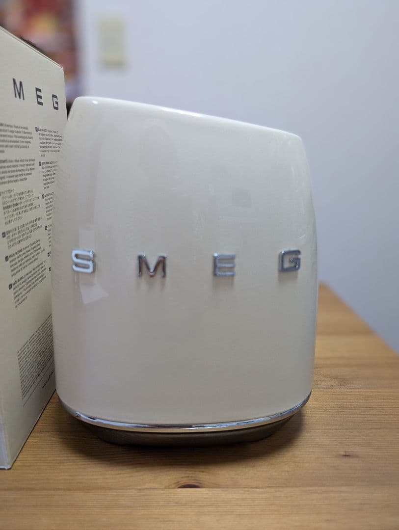 MR　SMEG ナイフブロック クリーム　包丁立て　ナイフスタンド