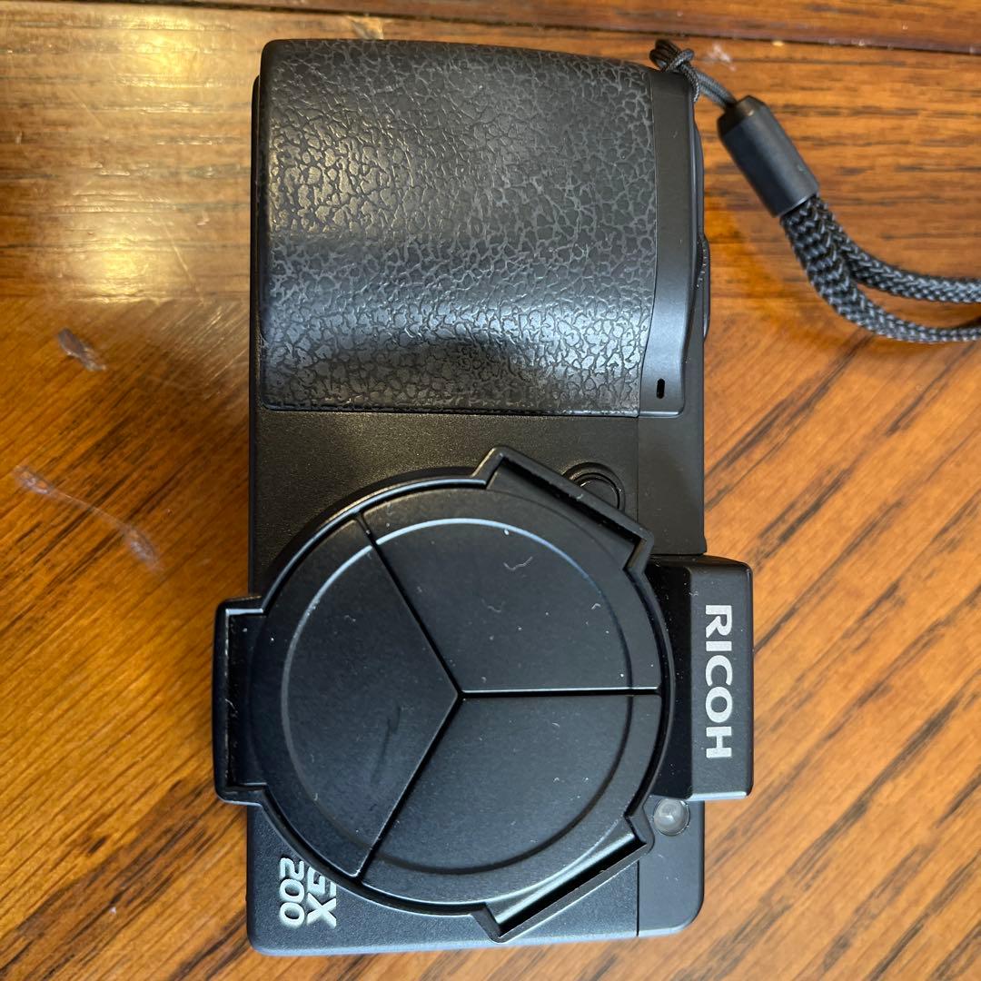 RICOH リコーGX200 2台オプション多数あり