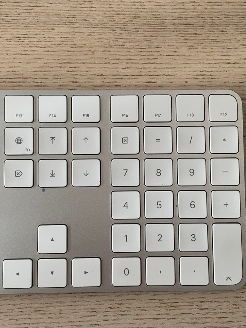 キーボード K23 Apple Touch ID Magic Keyboard A2520