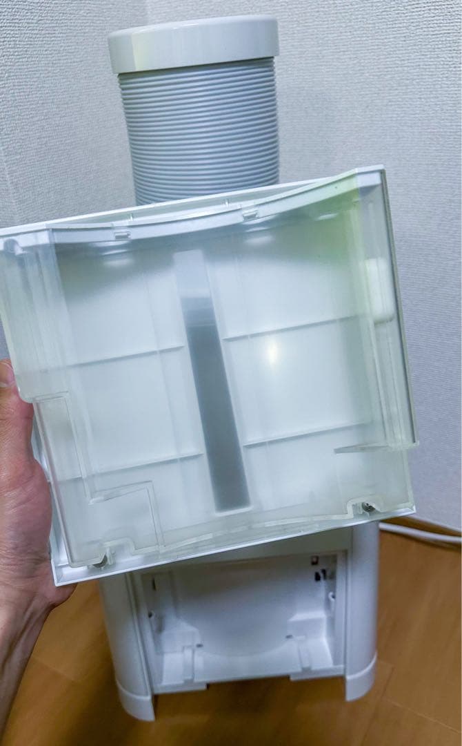 ユアサ　どこでもエアコン YNMC-5B 除湿器 2021年製 YUASA