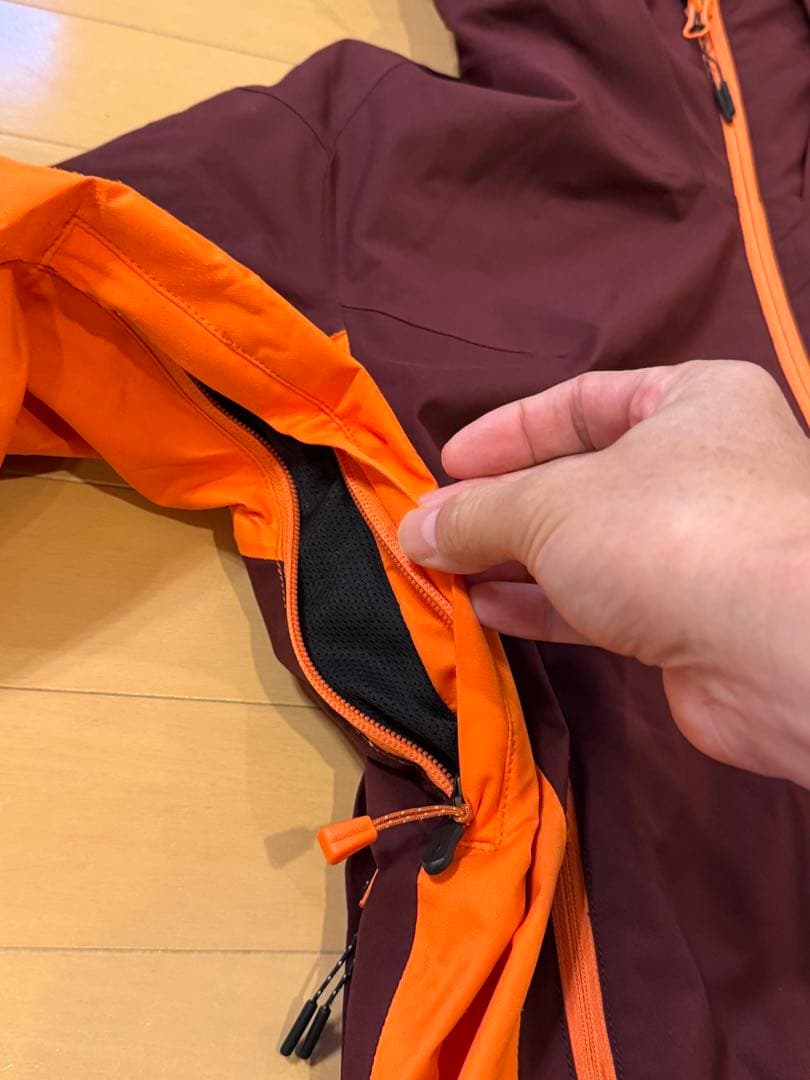 23-24 MIZUNO（ミズノ）メイト スキーパーカ／スキーパンツ 上下セット