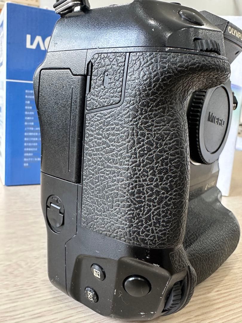 [ ジャンク ]OLYMPUS OM-D E-M1X Body