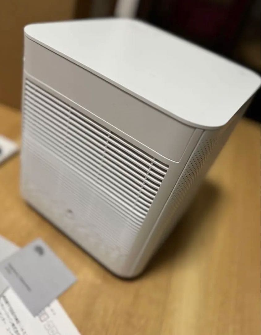 BenQ 4K UHD HDR プロジェクター