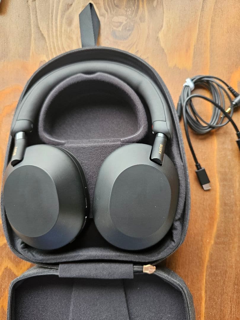 ソニー ヘッドホン WH-1000XM5