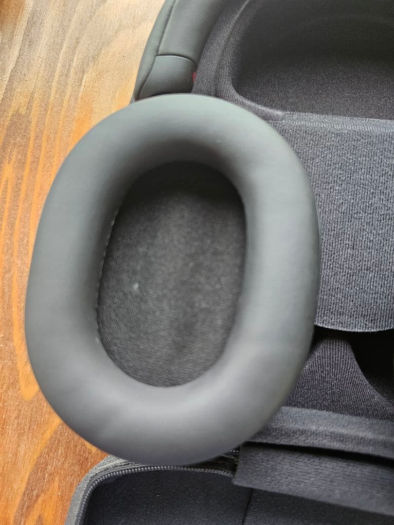 ソニー ヘッドホン WH-1000XM5