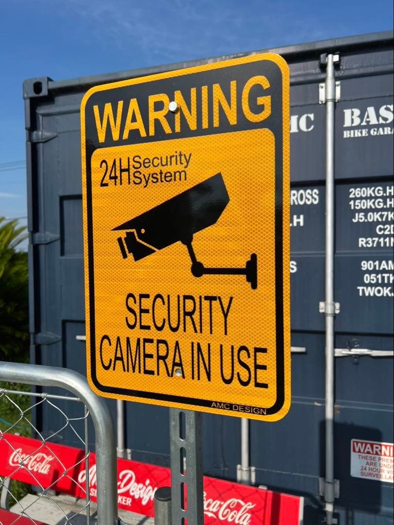 防犯カメラ　セキュリティーロードサイン