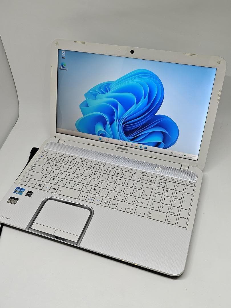 【東芝】爆速 Corei7/新品SSD128GB ノートパソコン 16GBE10