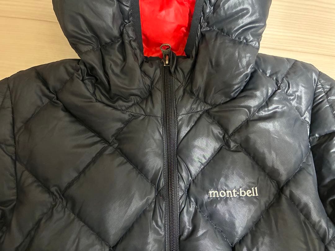 mont-bell ダウンジャケット　キルティング　リバーシブル黒/赤