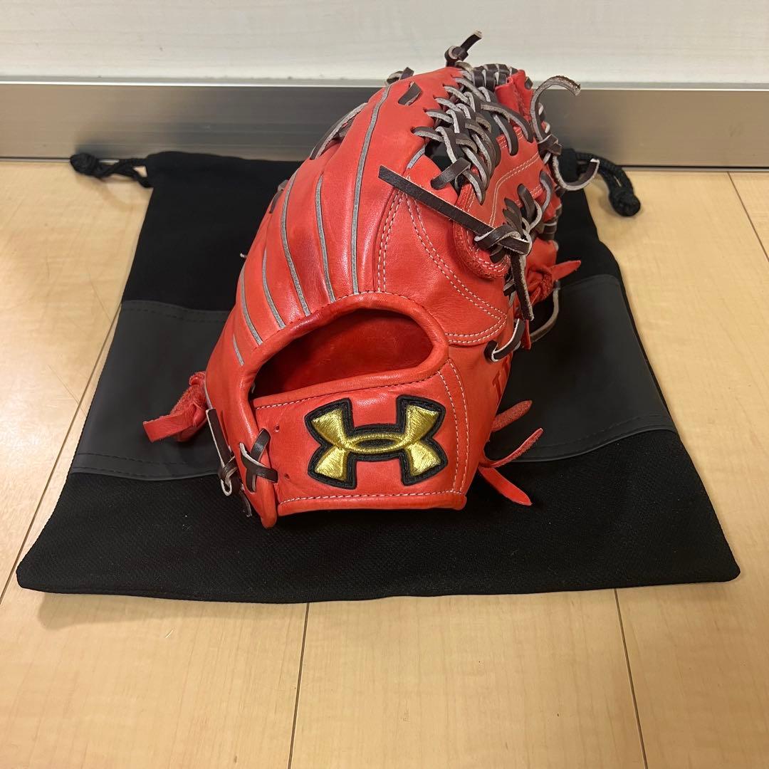 【最終値下げ！】Under Armour 軟式グローブ　グローブ袋付き