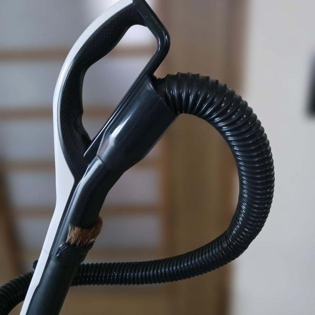 三菱紙パック式掃除機　稼働品