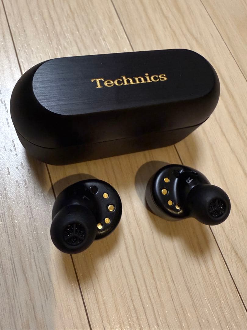 【新品同様】Technics テクニクス ワイヤレスイヤホン EAH-AZ100