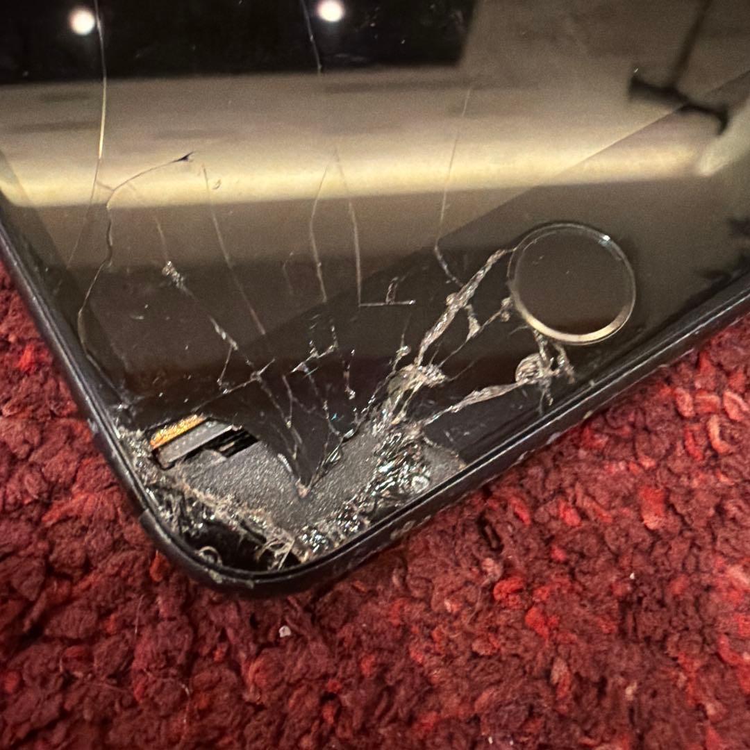 iPhone 7とiPhone 8Plus セットジャンク品