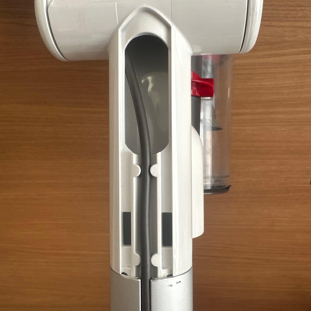 Dyson SV12スティッククリーナー 本体　①