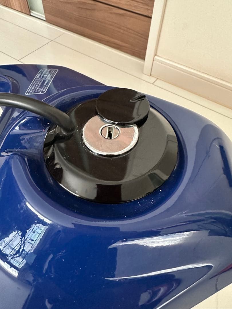 HONDA XL パリダカール トリコロール樹脂製タンク