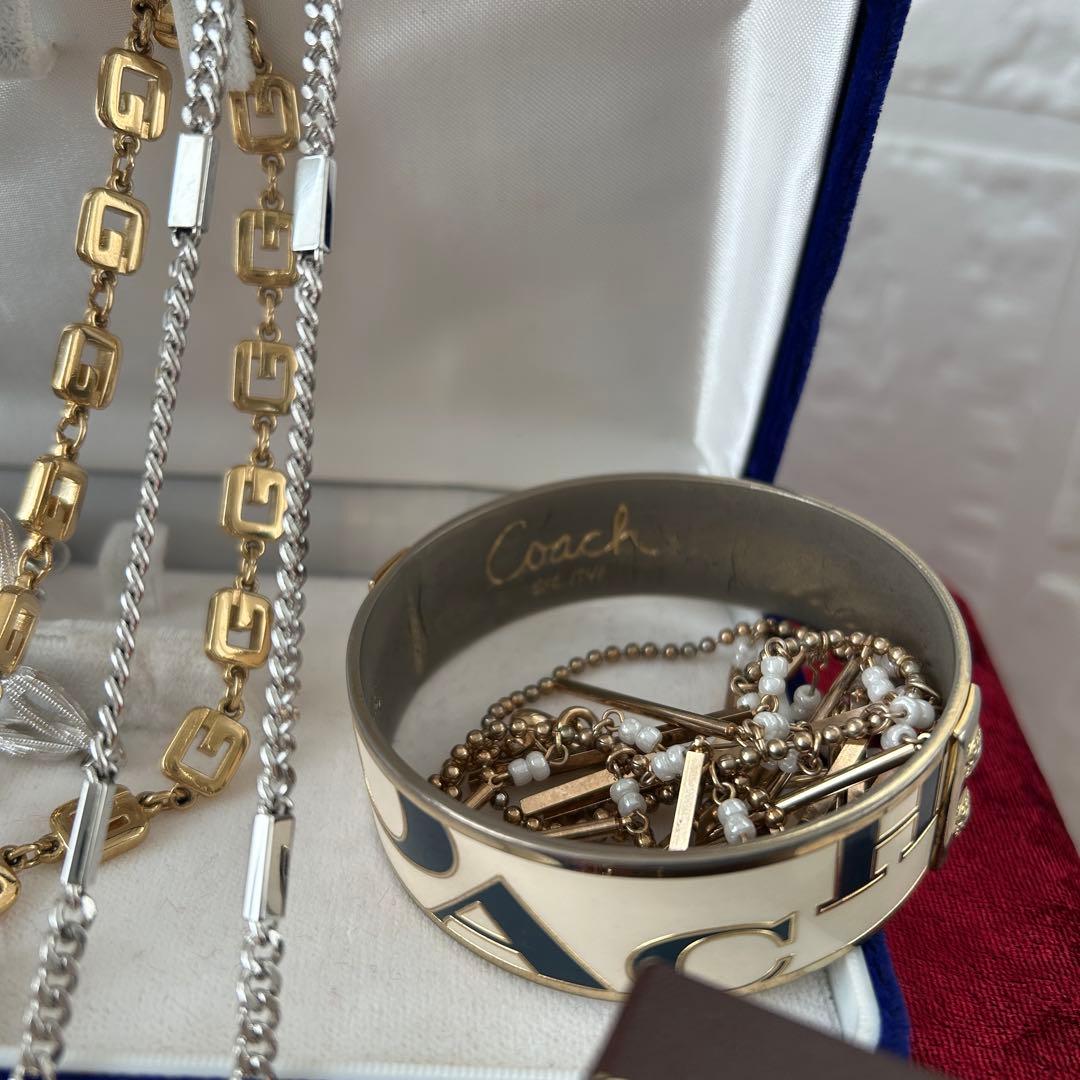 追加！【遺品/生前整理】アクセサリー COACH CHANEL ジバンシー　等⑦