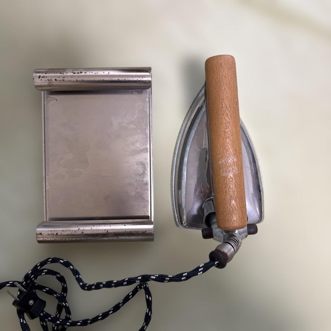 ★昭和レトロ★プロ仕様ナショナル 職業用アイロン 100V 500W