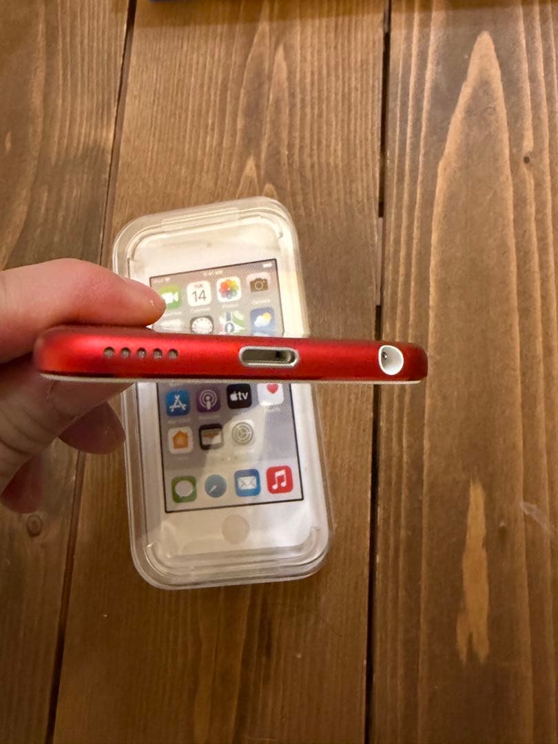 新品 Apple iPod touch (第7世代) レッド 32GB