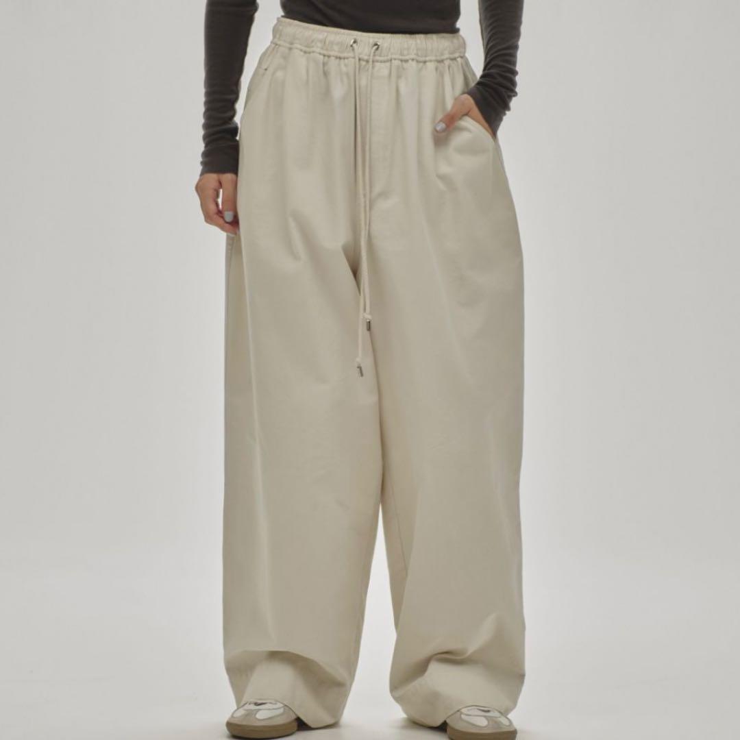 todayfulイージーチノパンツ(エクリュ36)