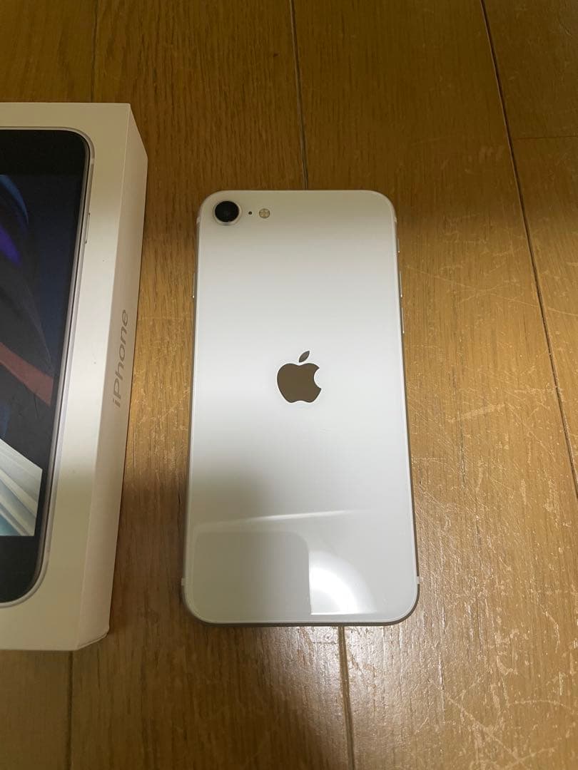 iphone se 第2世代 本体 64GB 箱あり