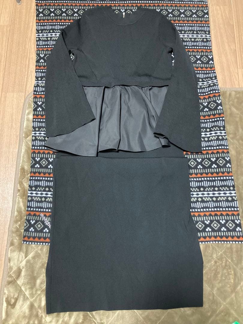 アダムエロペ　ペプラムコンビニットワンピース　ブラック　F 今期