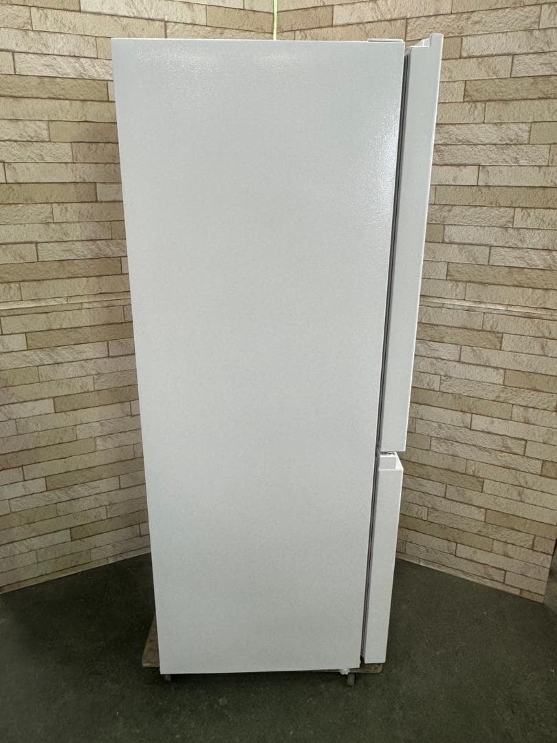 【美品】大阪送料無料★3か月保障付き★2023年★HR-D1701W★R-172