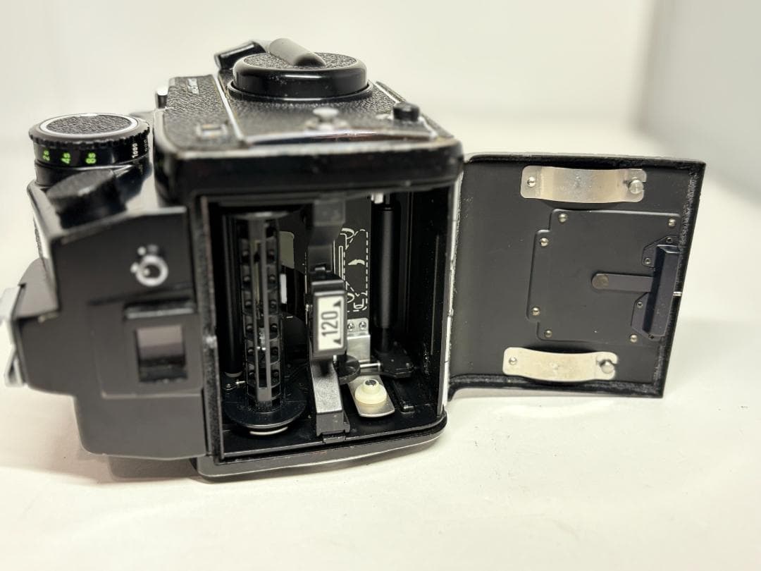 マミヤ M645 1000S ボディ