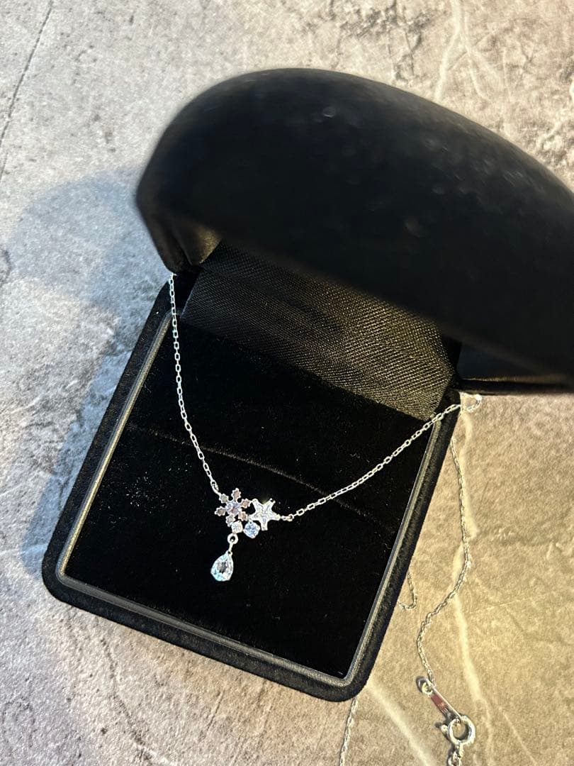 TAKE UP K10 WG ネックレス　雪の結晶　しずく　星形　ジルコニア