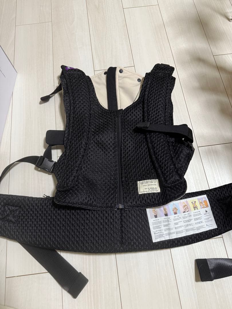 bebe swan ベベスワン　抱っこ紐 黒 よだれかけセット