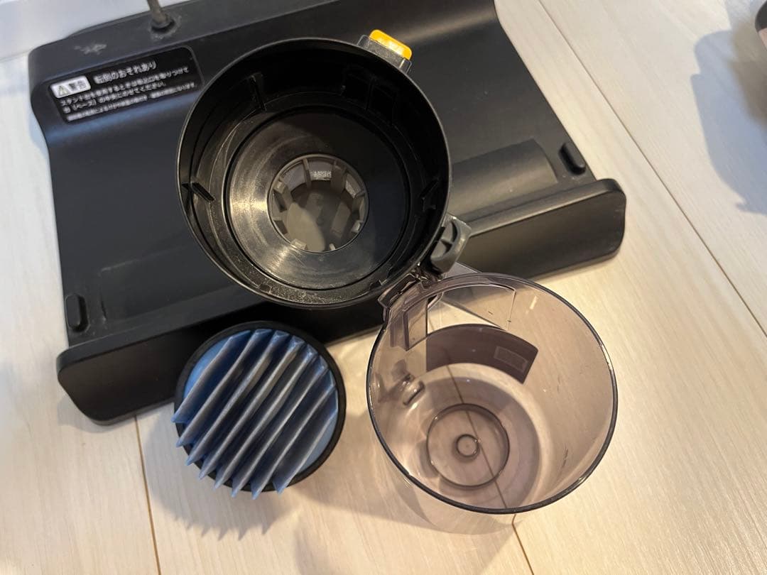 SHARP充電式掃除機EC-AR5X